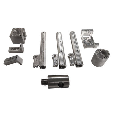 0.005mm Tolerancia Partes de máquinas de torno CNC para metales endurecidos / metales preciosos